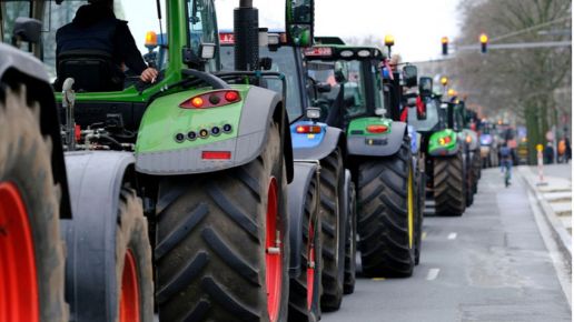 Unia nie rozmawiała z rolnikami. Protestują przeciwko destrukcyjnej polityce klimatycznej