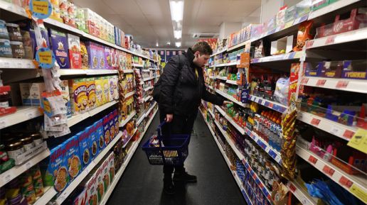Blisko 60 proc. konsumentów obawia się,  że ceny w sklepach nadal będą rosły. Głównie chodzi o seniorów oraz osoby z małych miejscowości