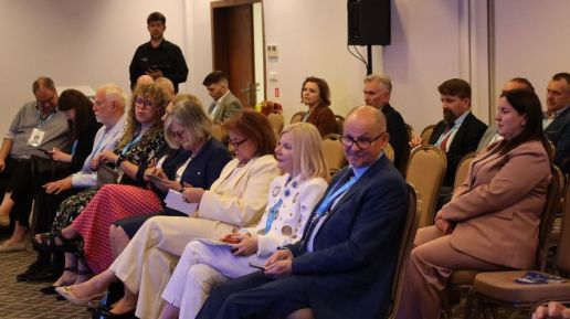 uczestnicy sympozjum