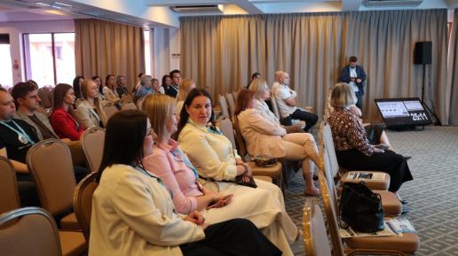 uczestnicy sympozjum